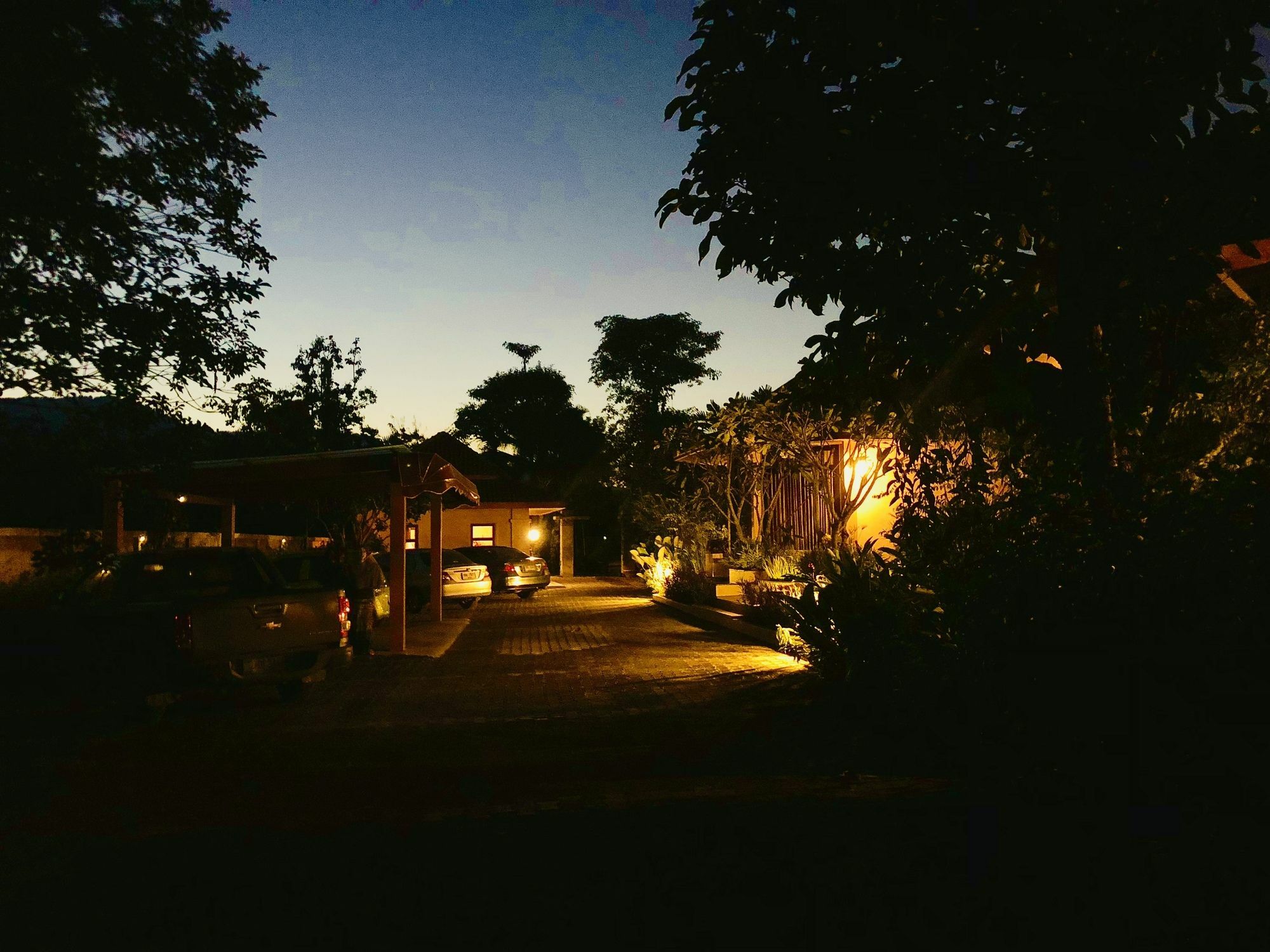 Calvary Home Mae Rim Bagian luar foto